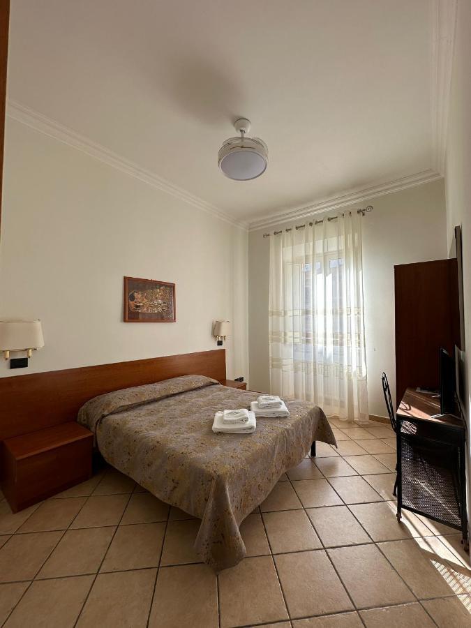 Karina Suite Roma Exterior foto