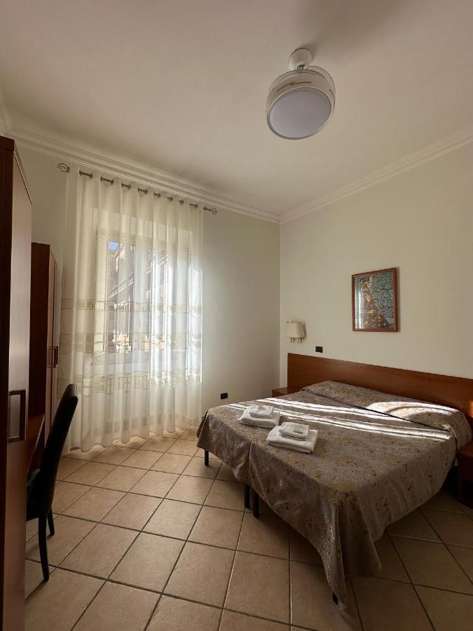 Karina Suite Roma Exterior foto