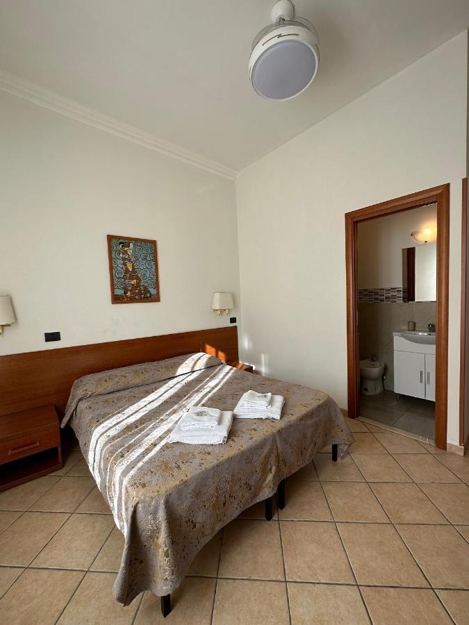 Karina Suite Roma Exterior foto