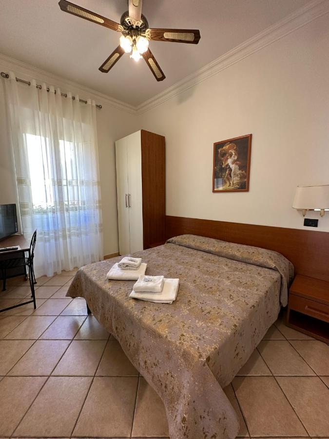 Karina Suite Roma Exterior foto